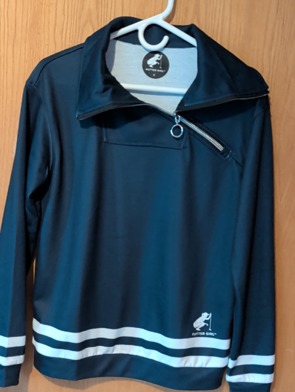 Putter Girl Navy Zip-Accent Women's Pullover With Skorts. 2 Piece Set